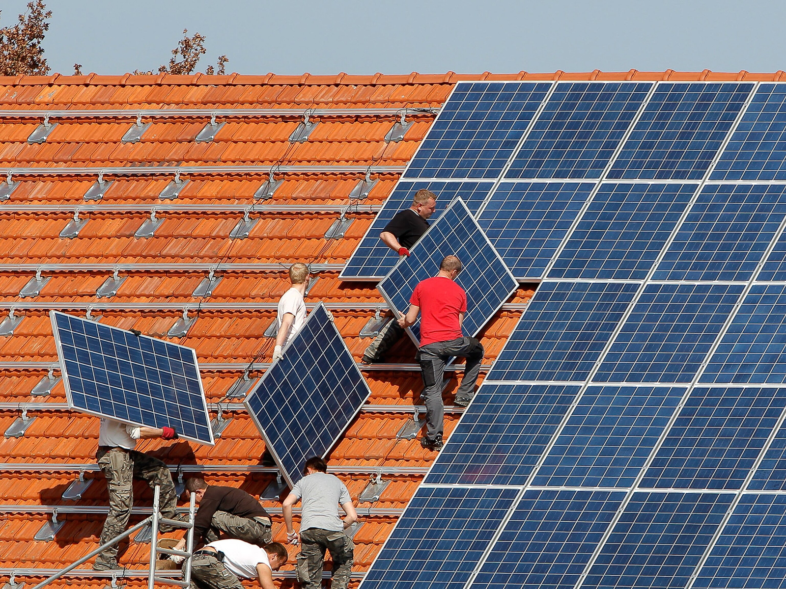 Solar Panel Installation And Maintenance Service